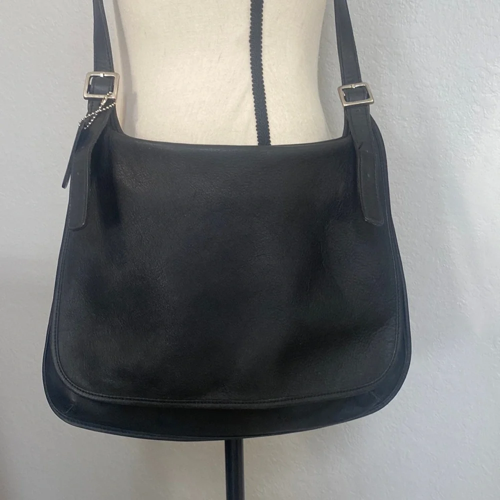 COACH #9134 Vintage Black Leather Large 
Flap Crossbody Shoulder Saddle Bag. - Picture 3 of 9